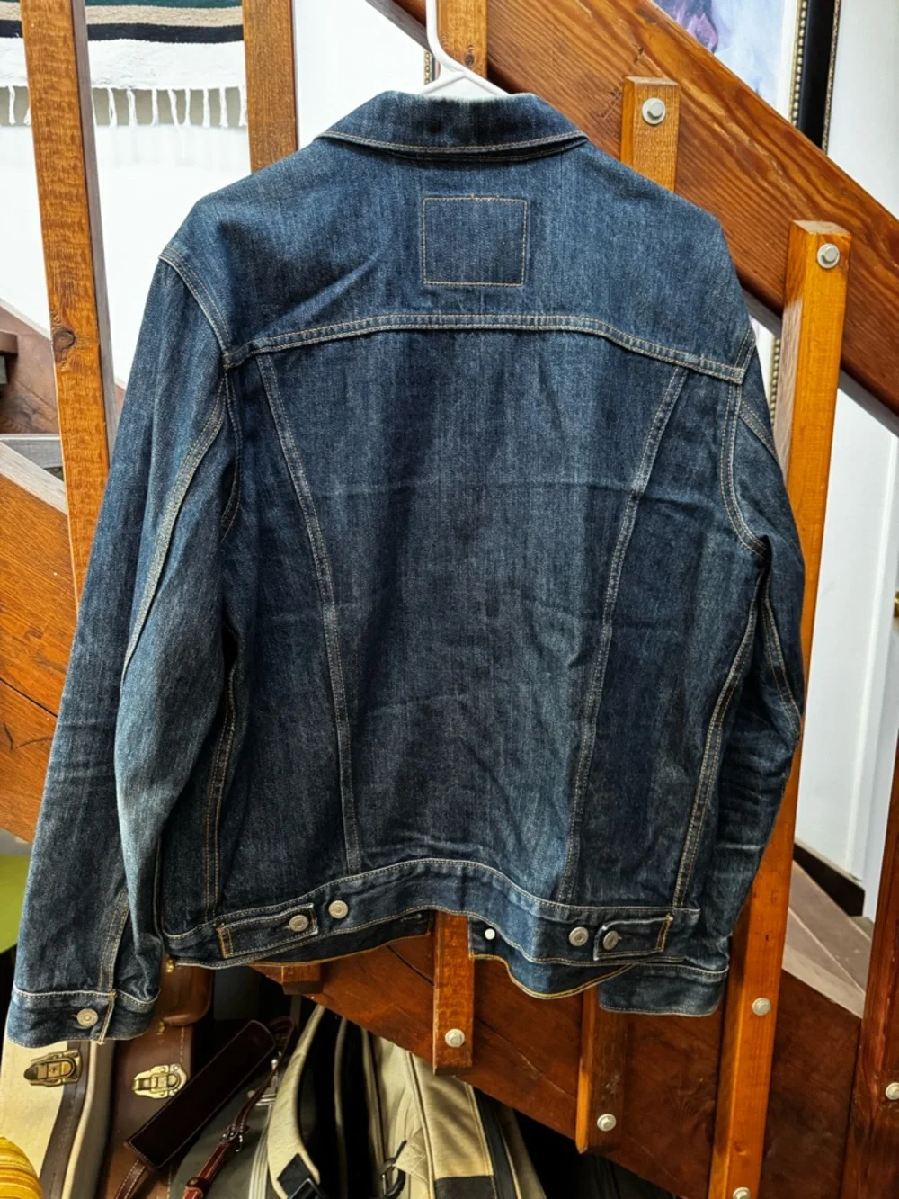 Levi's Men's Indigo Denim Trucker Jacket - Picture 3 of 7